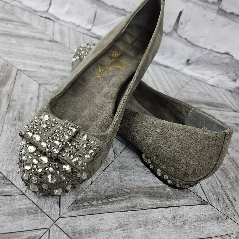 JOAN BOYCE Sparkle Ballet Flats Womens 7 Fairy Shoes Bow Bling Gently Used NICE